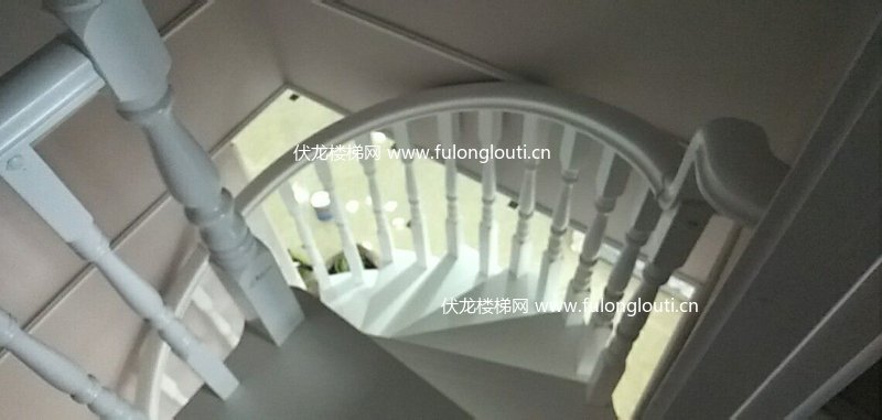 复式阁楼实木楼梯款式效果参考 23