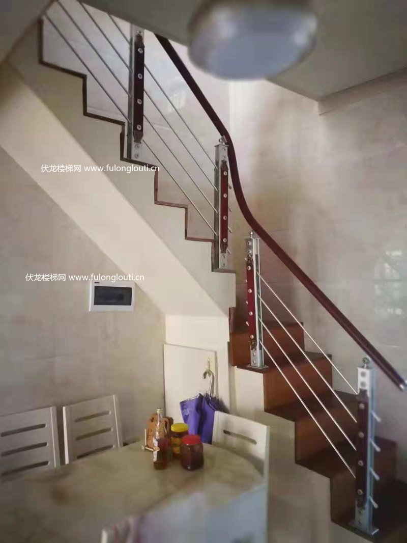 钢木拉丝扶手款式效果参考 1
