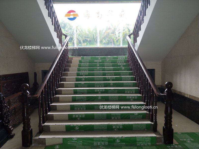 菠萝格实木楼梯扶手款式效果参考 7