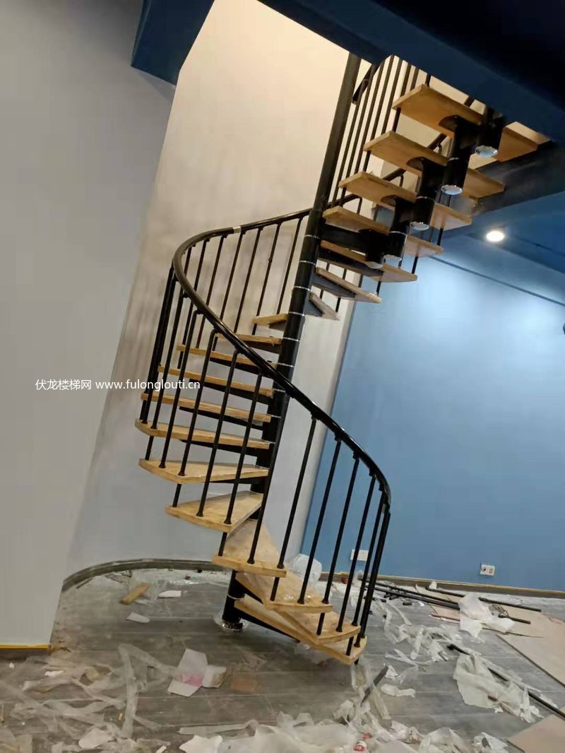 钢木楼梯款式效果参考 44